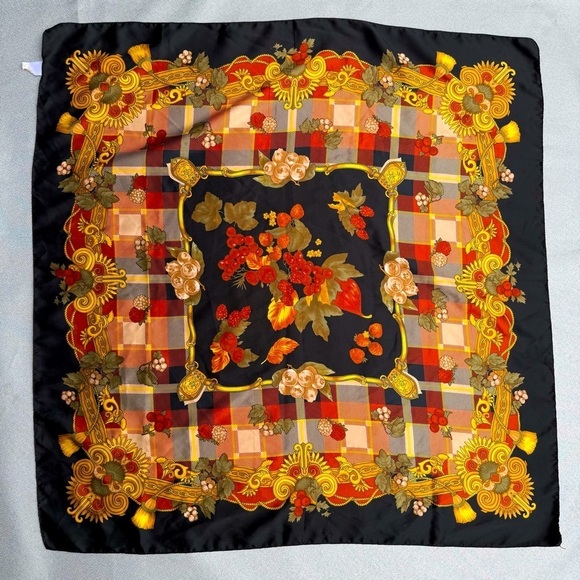 Accessories - Unbranded Black Orange Made In Italy Square Polyester Scarf 30 x 30”
